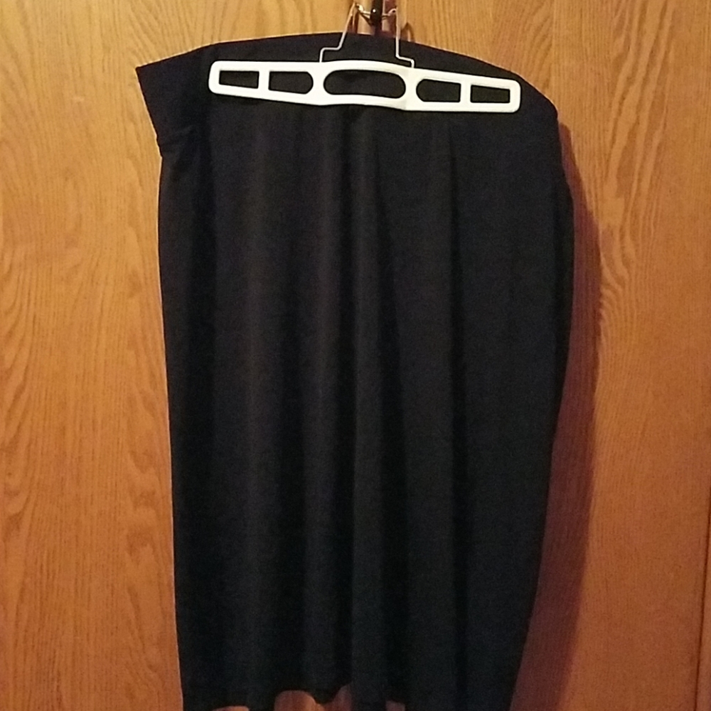 Merona XL black travel knit skirt